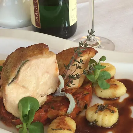 酒店 - Zwoschwitz 3*