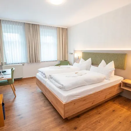 Land-gut-hotel Landhotel - Gasthof Zwoschwitz Hotel Plauen