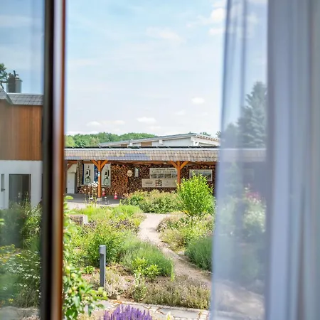 Land-gut-hotel Landhotel - Gasthof Zwoschwitz Плауэн