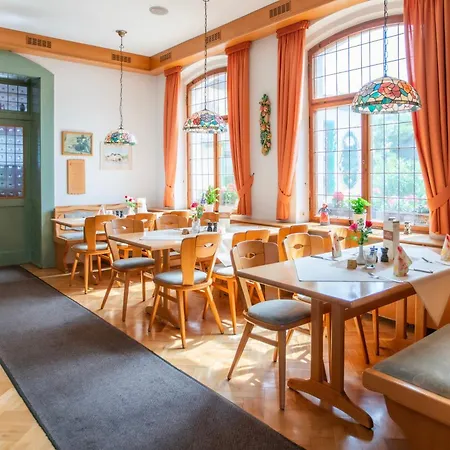 Land-gut-hotel Landhotel - Gasthof Zwoschwitz Hotel 3*