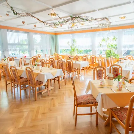 Land-gut-hotel Landhotel - Gasthof Zwoschwitz 3*
